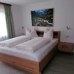 فندق مبيت وإفطار Haus Bergkranz