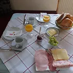 Haus Bergkranz فندق مبيت وإفطار 3*