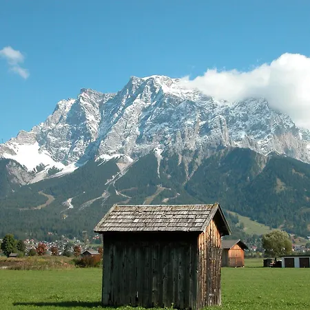 Haus Bergkranz Nocleg ze śniadaniem 3*