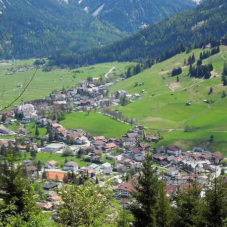 Haus Bergkranz Panzió Lermoos
