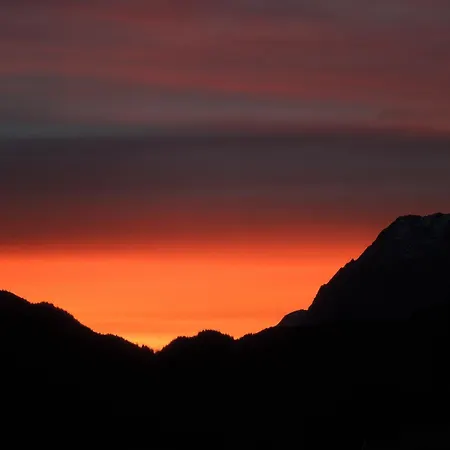 Alojamento de Acomodação e Pequeno-almoço Haus Bergkranz Lermoos