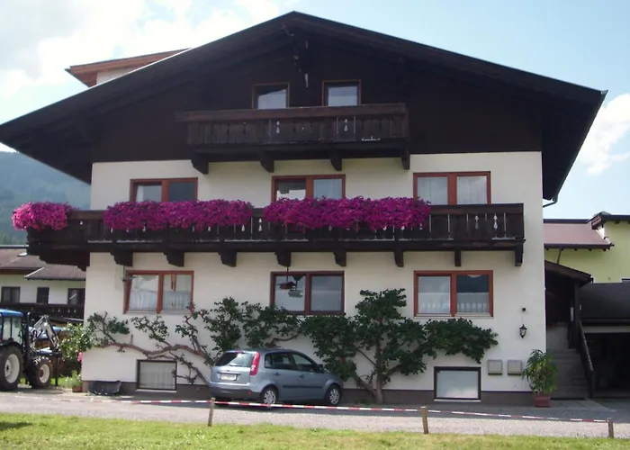 Haus Bergkranz לינה וארוחת בוקר לרמוס