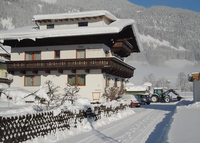 Haus Bergkranz לינה וארוחת בוקר לרמוס